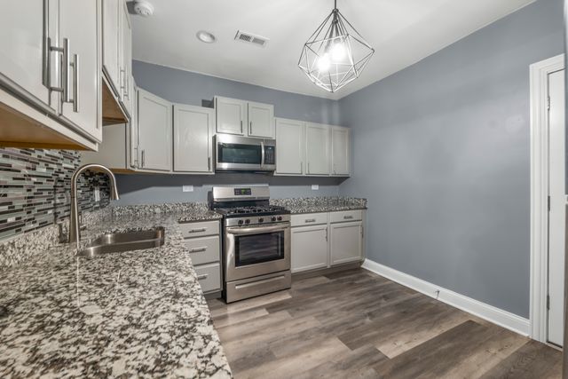 7823 S MORGAN Street, Chicago, IL 60620