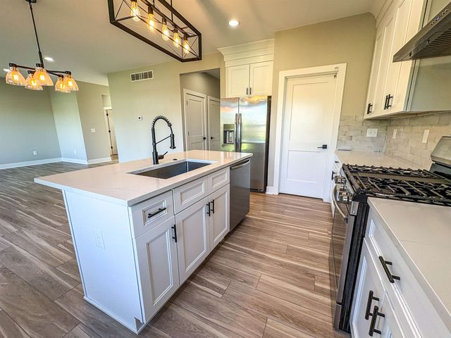 2465 Mcclellan Boulevard, Davison Twp, MI 48423