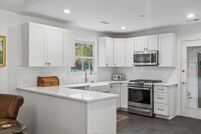 426 Wedgewood Street, Charleston, SC 29407