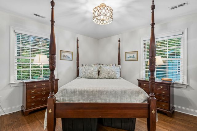 426 Wedgewood Street, Charleston, SC 29407
