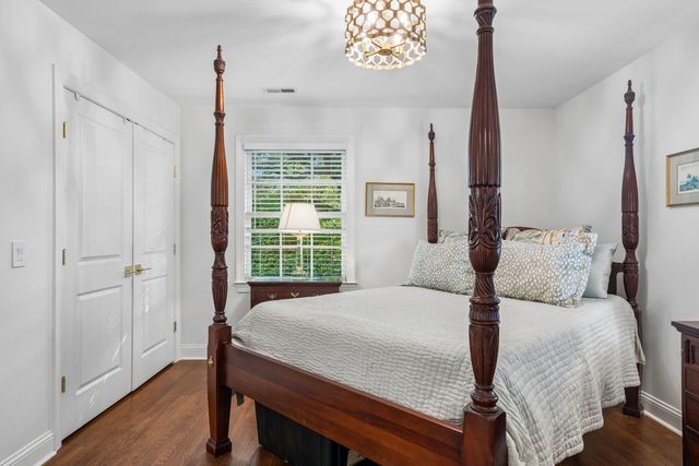 426 Wedgewood Street, Charleston, SC 29407