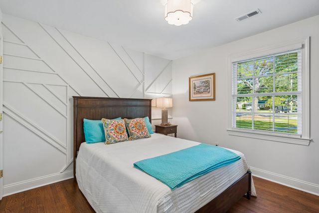 426 Wedgewood Street, Charleston, SC 29407