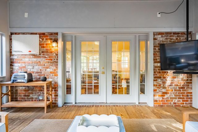 426 Wedgewood Street, Charleston, SC 29407