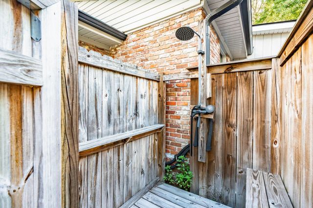 426 Wedgewood Street, Charleston, SC 29407