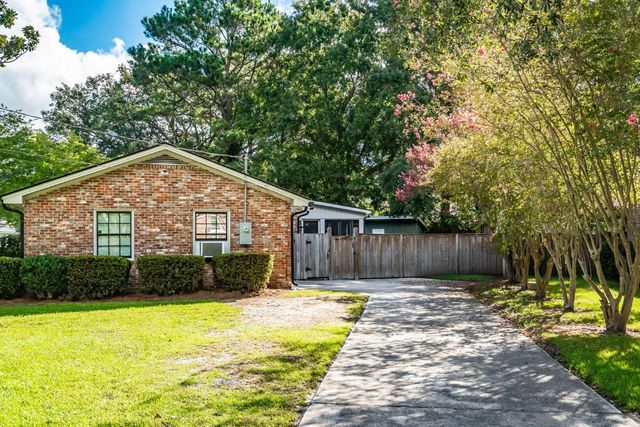 426 Wedgewood Street, Charleston, SC 29407