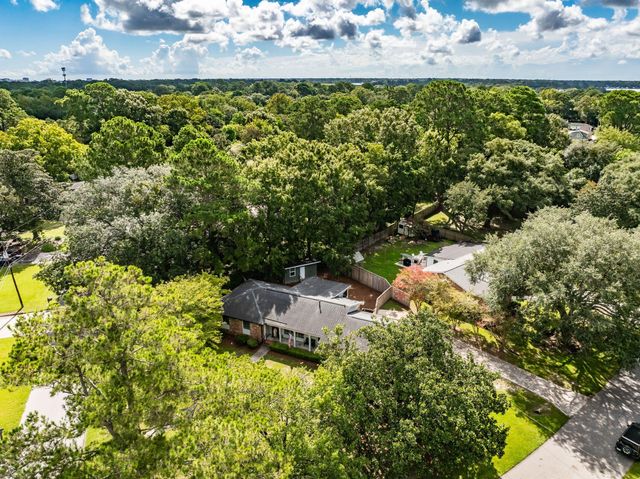 426 Wedgewood Street, Charleston, SC 29407