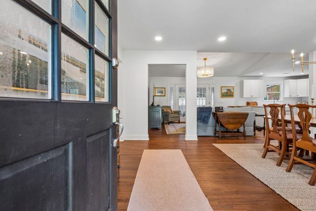 426 Wedgewood Street, Charleston, SC 29407