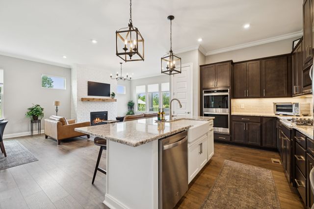 5124 Old Salem Rd, Rockvale, TN 37153