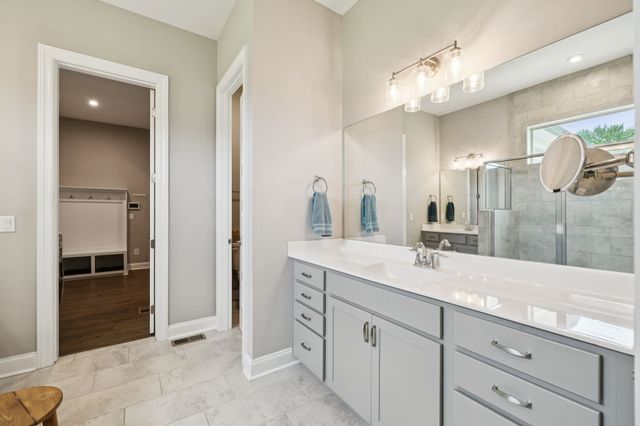 5124 Old Salem Rd, Rockvale, TN 37153