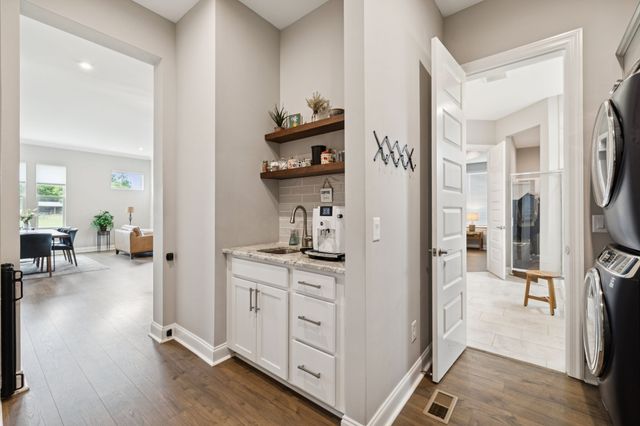 5124 Old Salem Rd, Rockvale, TN 37153