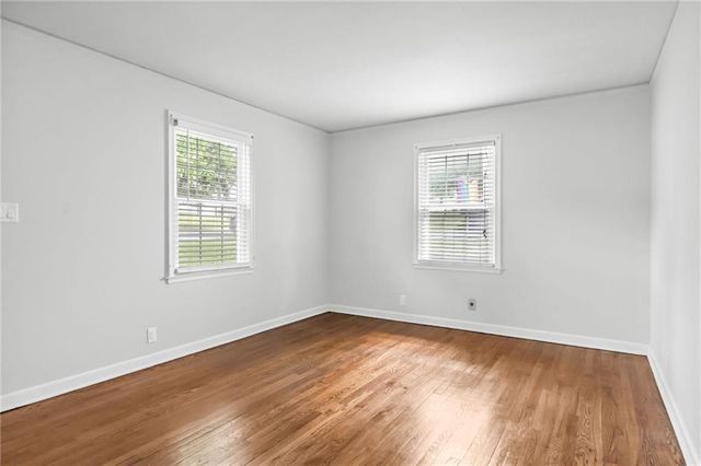 515 NE Greenfield Road, Kansas City, MO 64116
