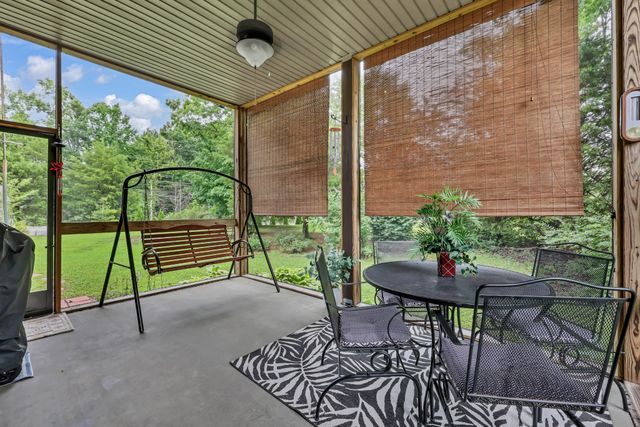 101 Vannoak Dr, Clarksville, TN 37043