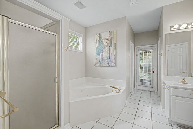 1951 CHELSEA PARK DR, Germantown, TN 38139
