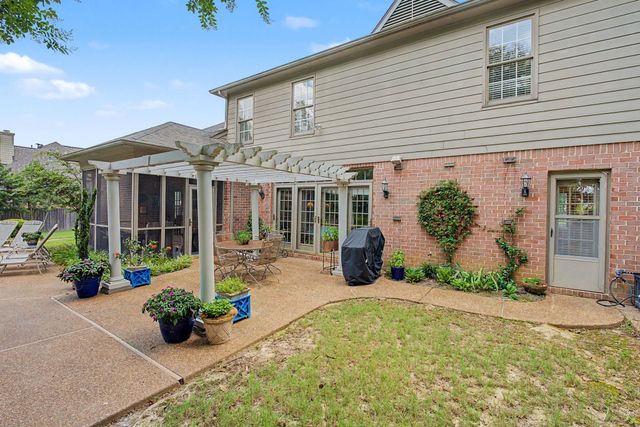 1951 CHELSEA PARK DR, Germantown, TN 38139
