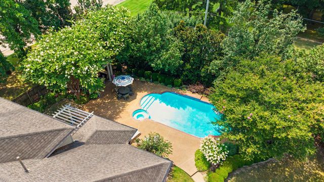 1951 CHELSEA PARK DR, Germantown, TN 38139