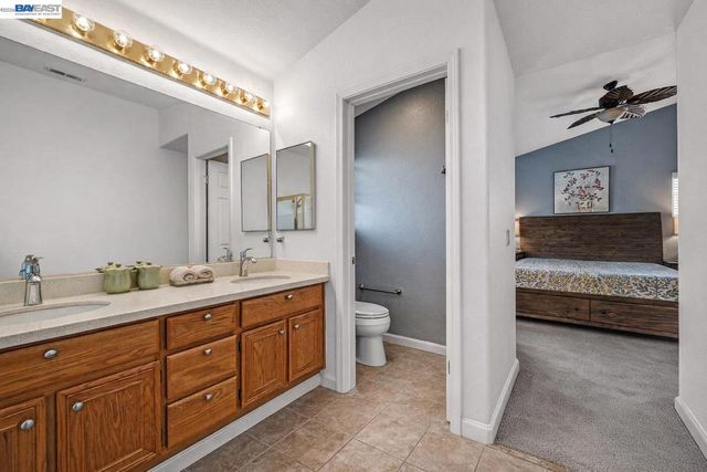 15100 Shining Star Ln, San Leandro, CA 94579