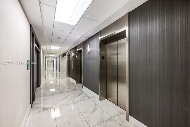 150 SE 2nd Avenue 1010, Miami, FL 33131