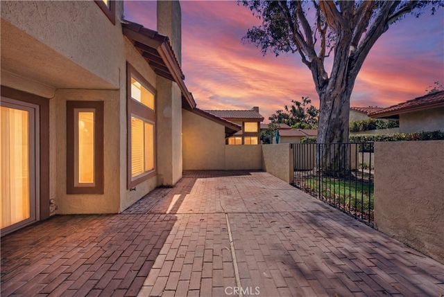 8462 Idlewild, Huntington Beach, CA 92646