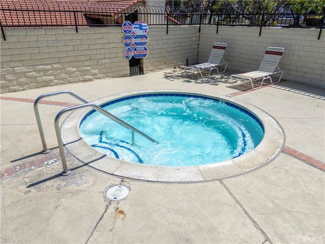 8462 Idlewild, Huntington Beach, CA 92646