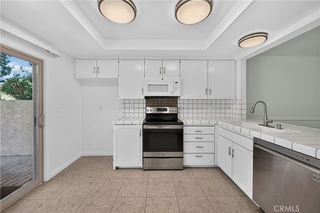 8462 Idlewild, Huntington Beach, CA 92646