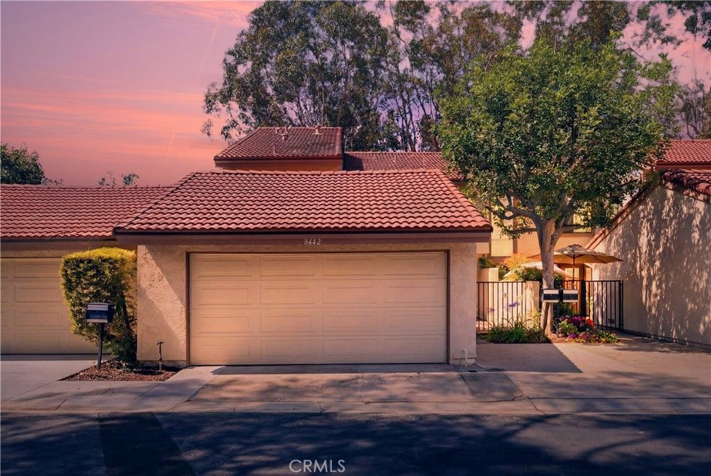 8462 Idlewild, Huntington Beach, CA 92646