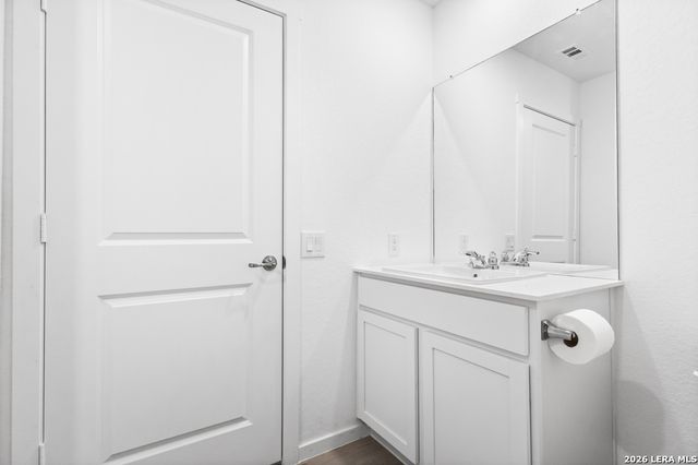 1347 Neria Loop, San Antonio, TX 78224