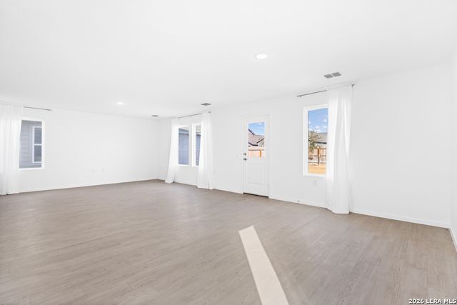 1347 Neria Loop, San Antonio, TX 78224