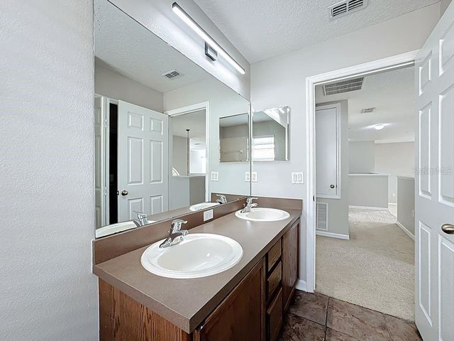 15612 MONTESINO DRIVE, Orlando, FL 32828