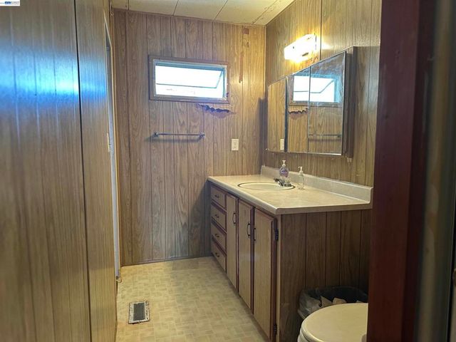 711 Old Canyon Rd., Fremont, CA 94536