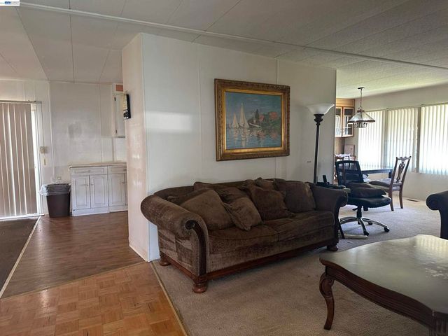 711 Old Canyon Rd., Fremont, CA 94536