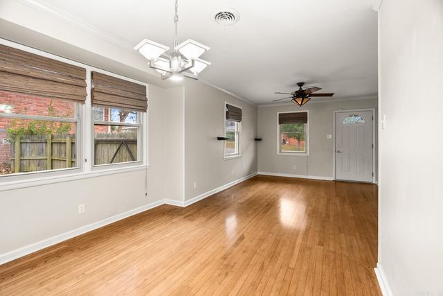 326 W L Avenue, North Little Rock, AR 72116