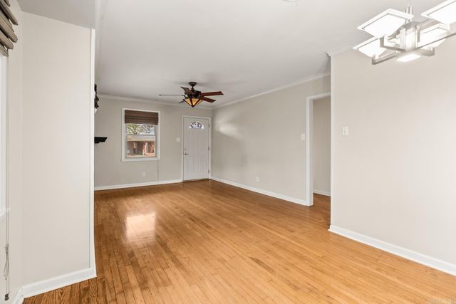 326 W L Avenue, North Little Rock, AR 72116