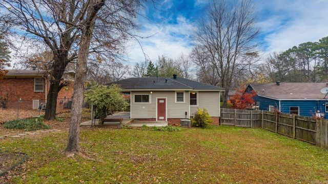 326 W L Avenue, North Little Rock, AR 72116