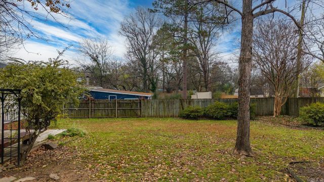 326 W L Avenue, North Little Rock, AR 72116