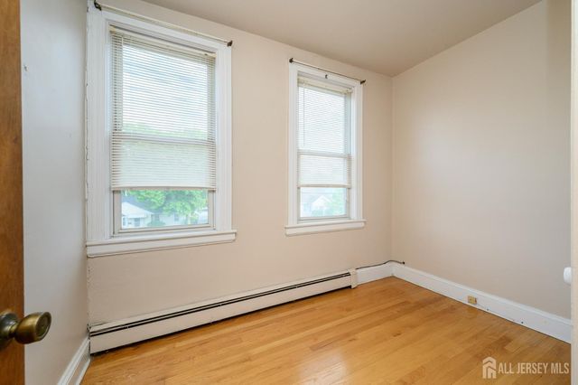 1120 Madison Hill Road, Clark, NJ 07066