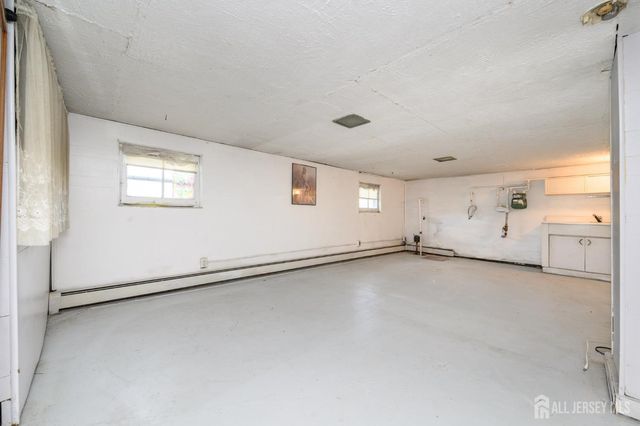 1120 Madison Hill Road, Clark, NJ 07066
