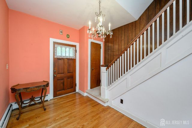 1120 Madison Hill Road, Clark, NJ 07066