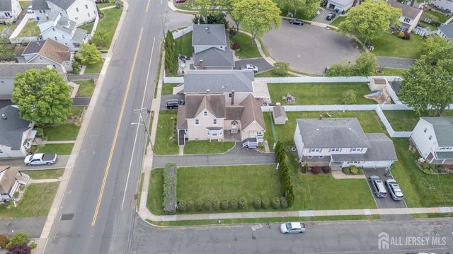 1120 Madison Hill Road, Clark, NJ 07066