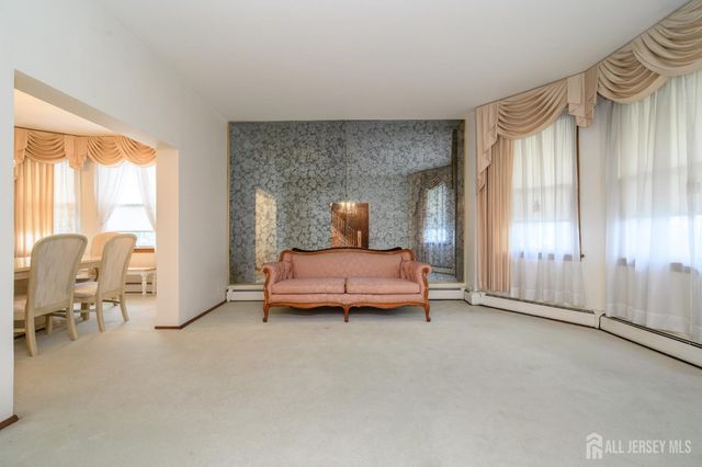 1120 Madison Hill Road, Clark, NJ 07066