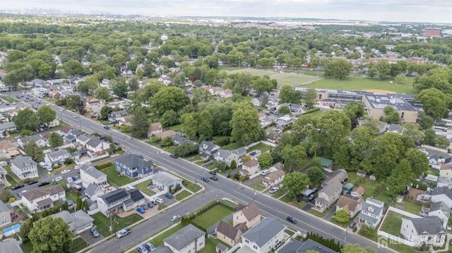 1120 Madison Hill Road, Clark, NJ 07066