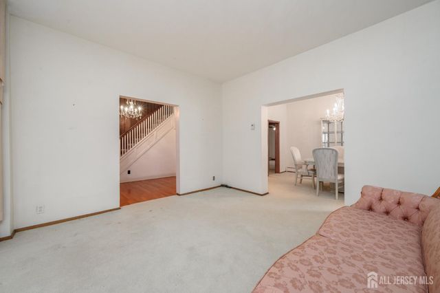 1120 Madison Hill Road, Clark, NJ 07066