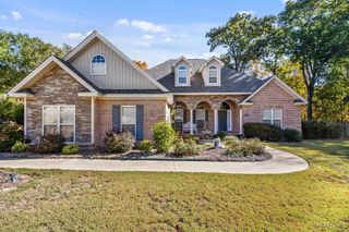 300 Menawa Pass, Millbrook, AL 36054