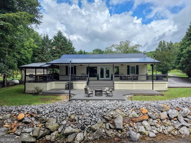 33 Tusquittee Valley Lane, Hayesville, NC 28904
