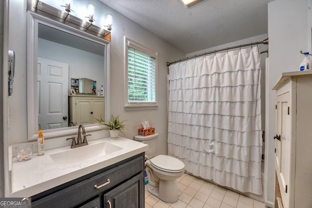 33 Tusquittee Valley Lane, Hayesville, NC 28904