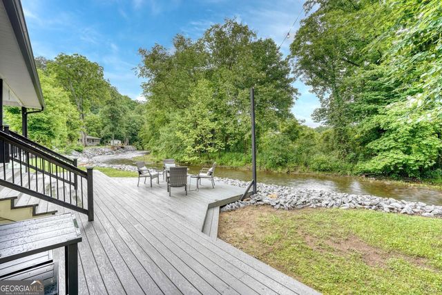 33 Tusquittee Valley Lane, Hayesville, NC 28904