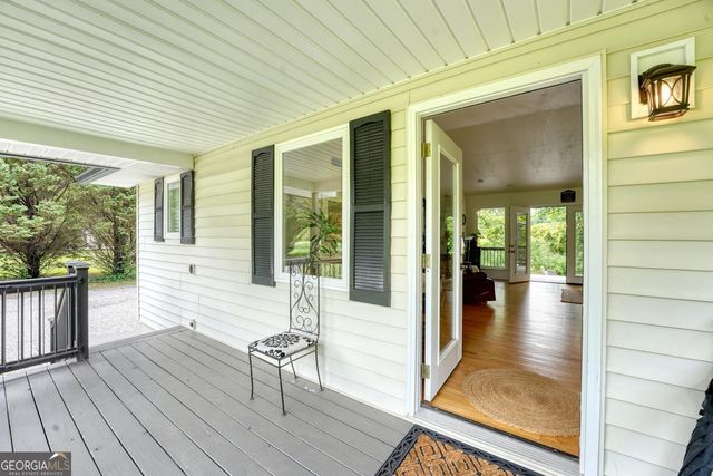 33 Tusquittee Valley Lane, Hayesville, NC 28904