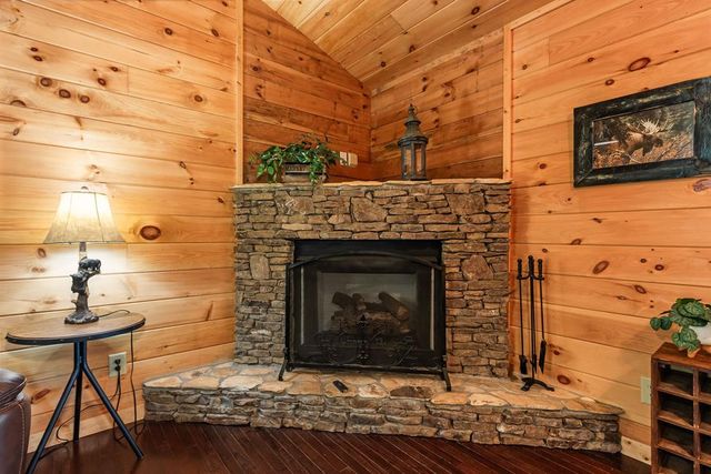 245 Fern Way, Murphy, NC 28906
