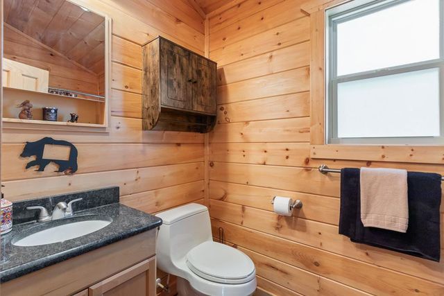 245 Fern Way, Murphy, NC 28906