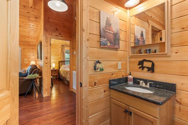 245 Fern Way, Murphy, NC 28906