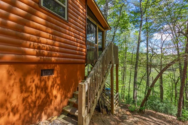 245 Fern Way, Murphy, NC 28906